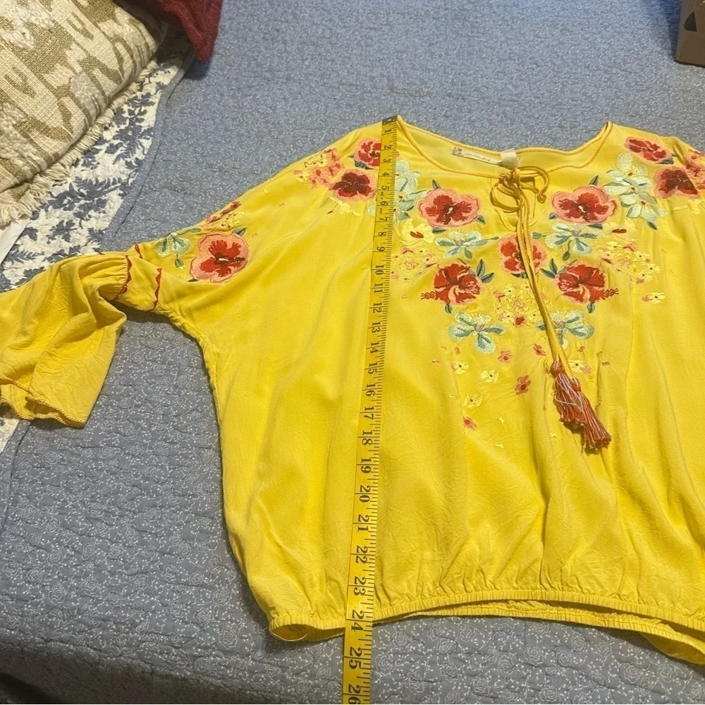 Chelsea & Violet Blouse Yellow Bubble Waist